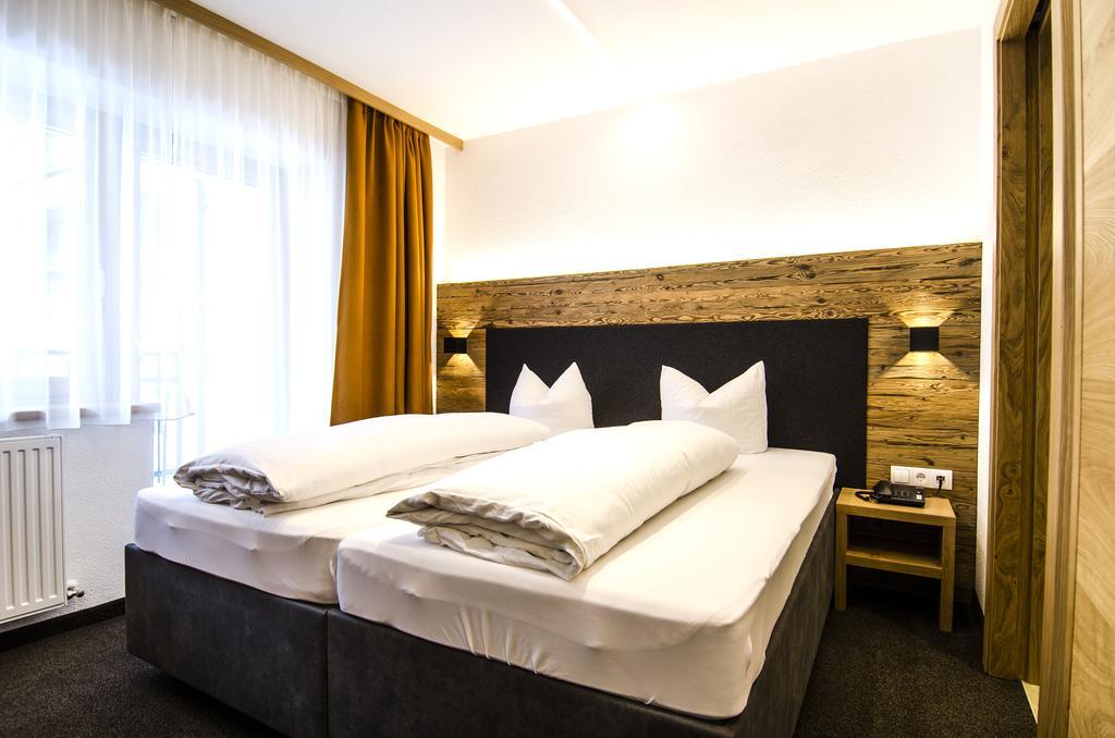 Hotel Garni Persutt Ischgl Dış mekan fotoğraf
